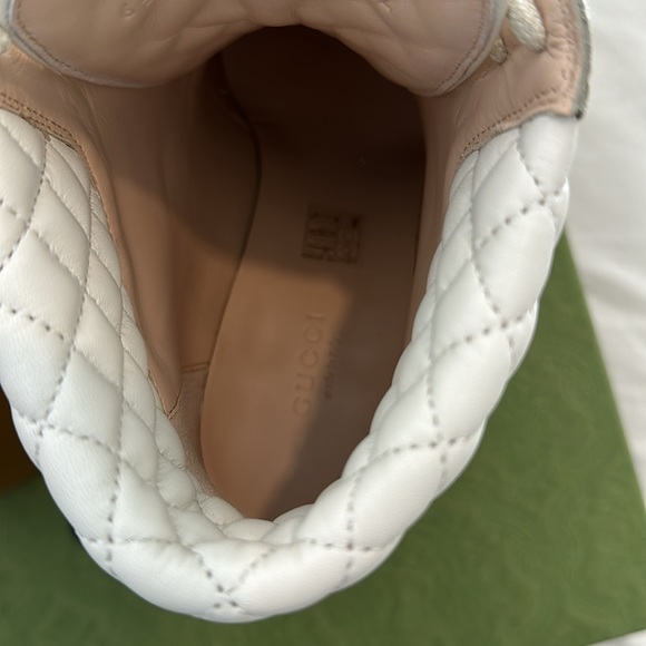 Gucci Apollo GG Supreme White Boots - Picture 11 of 12